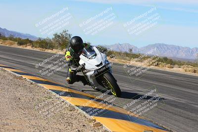 media/Feb-03-2024-SoCal Trackdays (Sat) [[767c60a41c]]/12-Turn 3 Inside (220pm)/